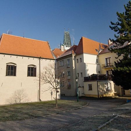 Apartman U Gotickeho Dvojcete Litomerice Exterior photo