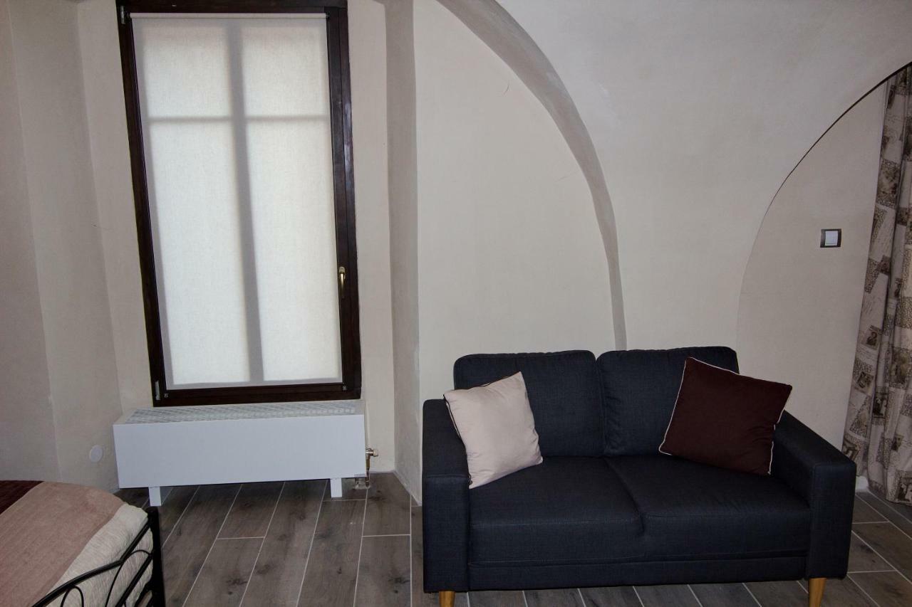 Apartman U Gotickeho Dvojcete Litomerice Exterior photo