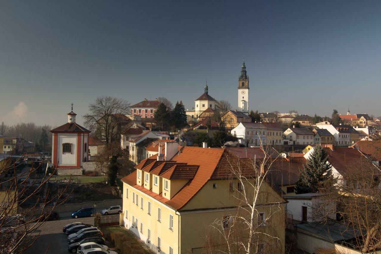 Apartman U Gotickeho Dvojcete Litomerice Exterior photo