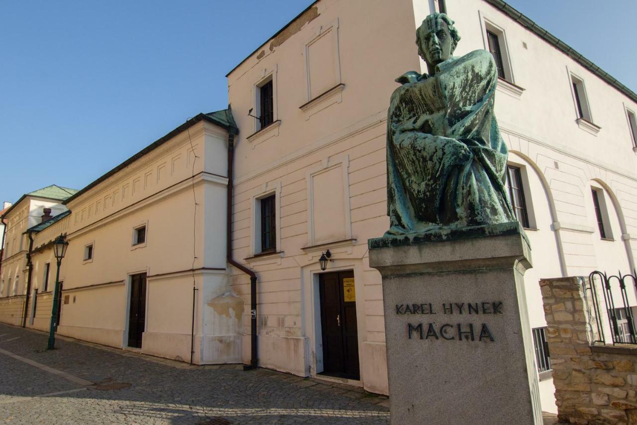 Apartman U Gotickeho Dvojcete Litomerice Exterior photo